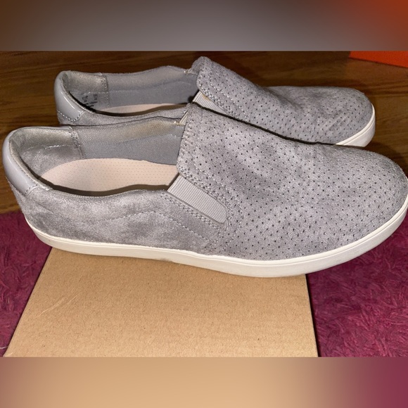 Dr. Scholl's Madison Slip-On Sneaker - Women’s 9 - GREAT CONDITION 👟✨ - Picture 1 of 5